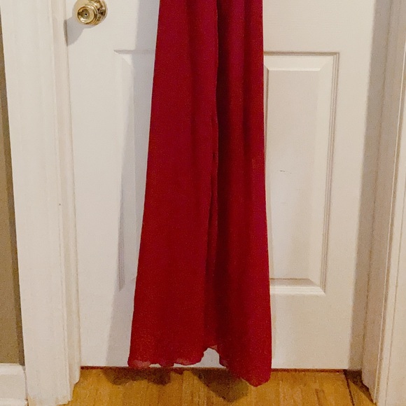 Goddess dress with gold detailing dress - Picture 4 of 4